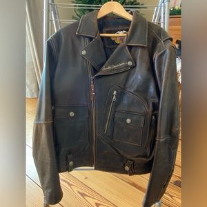 Men’s Harley Davidson brown leather jacket size large